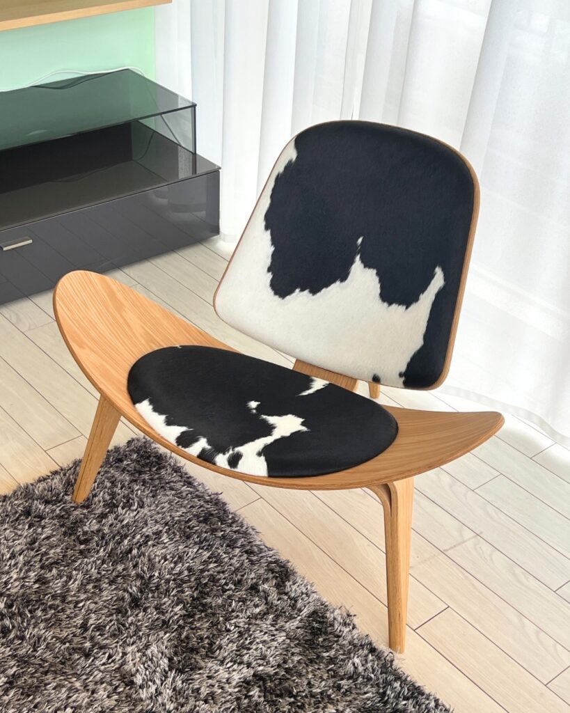 Carl Hansen & Son・座るアート・CH07を納品させていただきましたの商品紹介写真 7