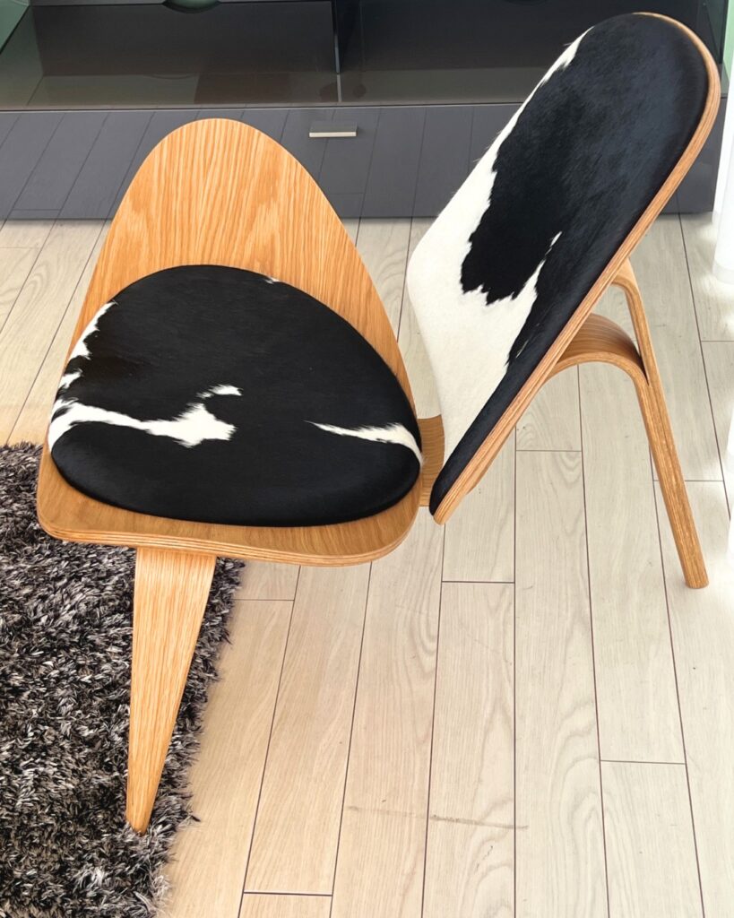 Carl Hansen & Son・座るアート・CH07を納品させていただきましたの商品紹介写真 6