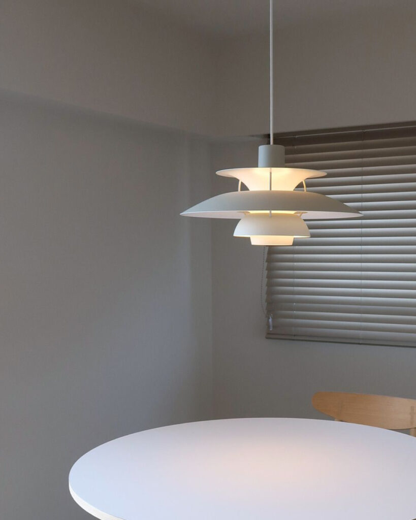 Carl Hansen & Son・louis poulsen・E20テーブル・CH30Pを納品させていただきましたの納品事例写真 2